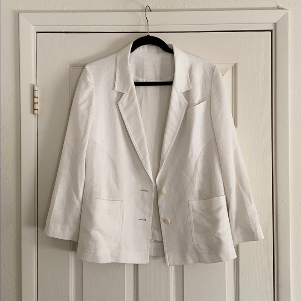 Vintage white linen blazer